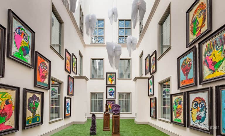  Modern Style & Luxury Hotel in Charleston (Buyout) 