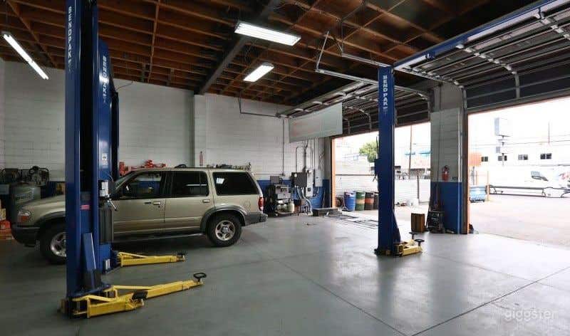 Massive Automotive Repair Shop Perfect for Productions Photo 2