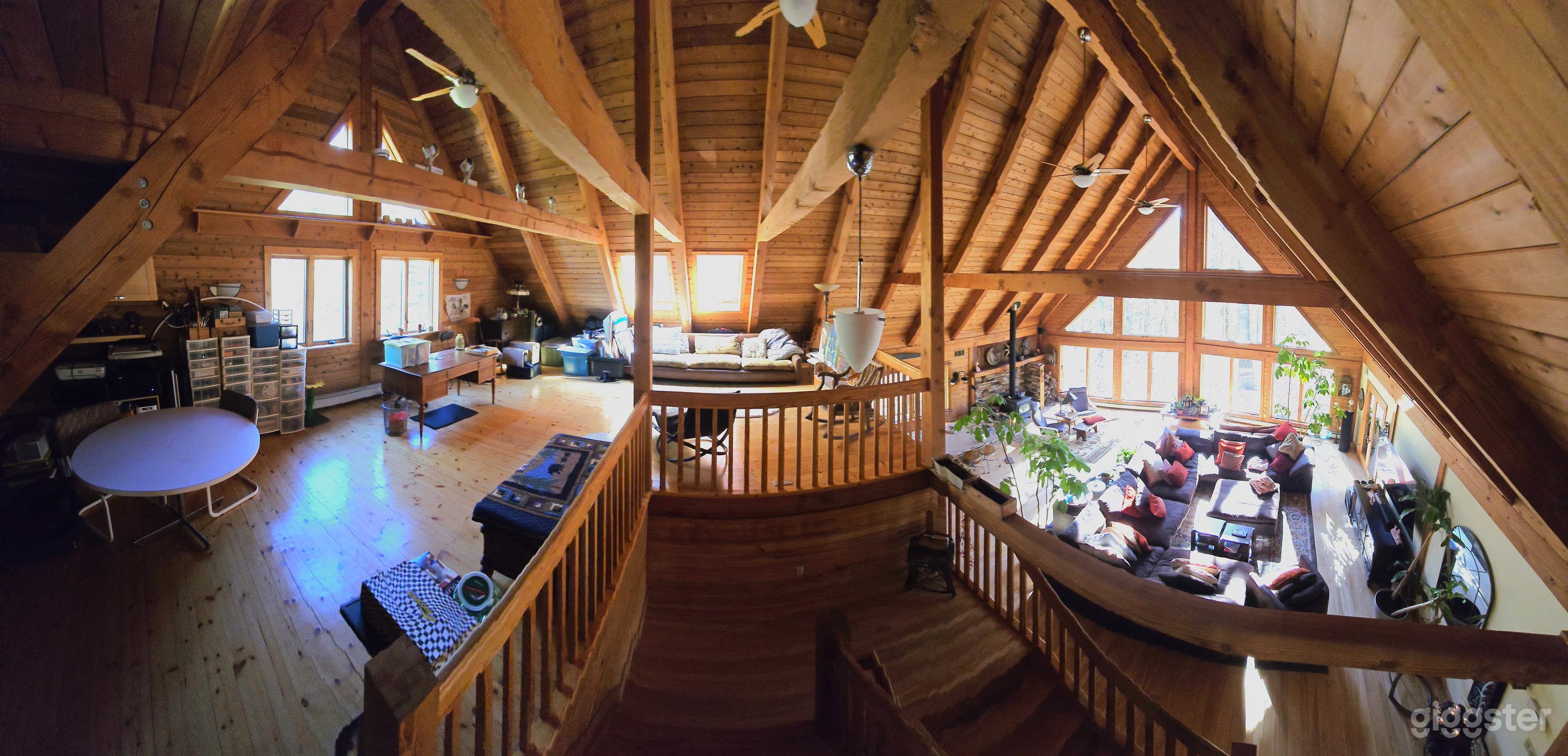 Post &amp; Beam Chalet on Expansive Forested Grounds Photo 1
