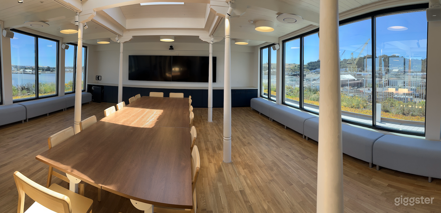 Pier 9, the Historic Klamath Ferry Photo 1