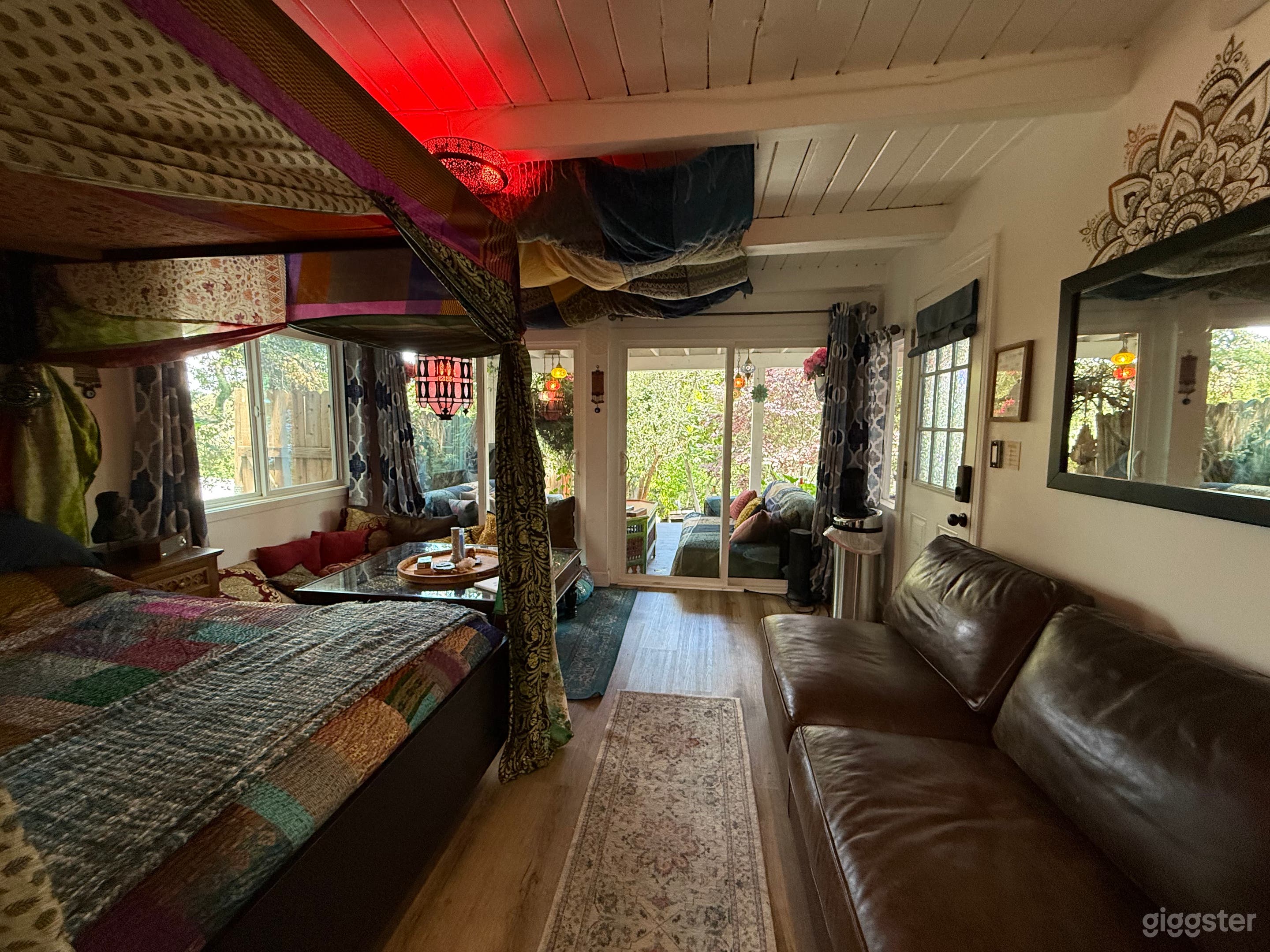 The Zen Den - Moroccan Inspired Room &amp; Patio Photo 4