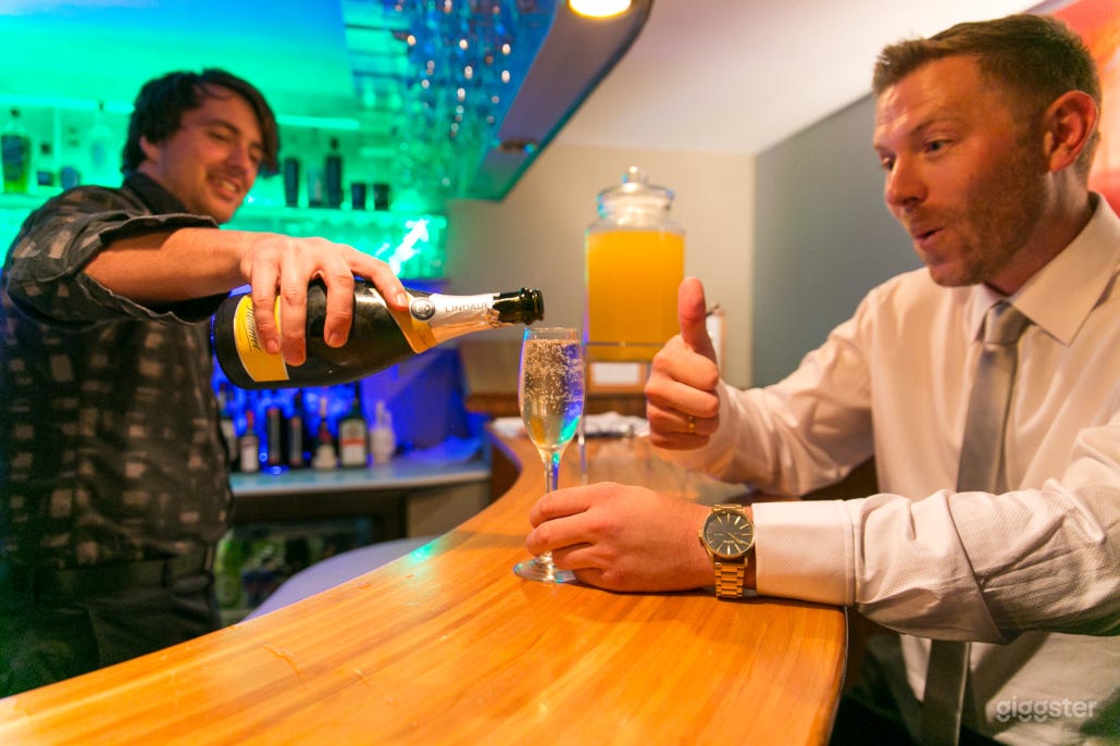 Vue Lounge and Bar Boardroom Photo 4