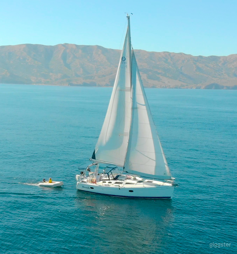  36ft Sailboat for Shoots & Tours 