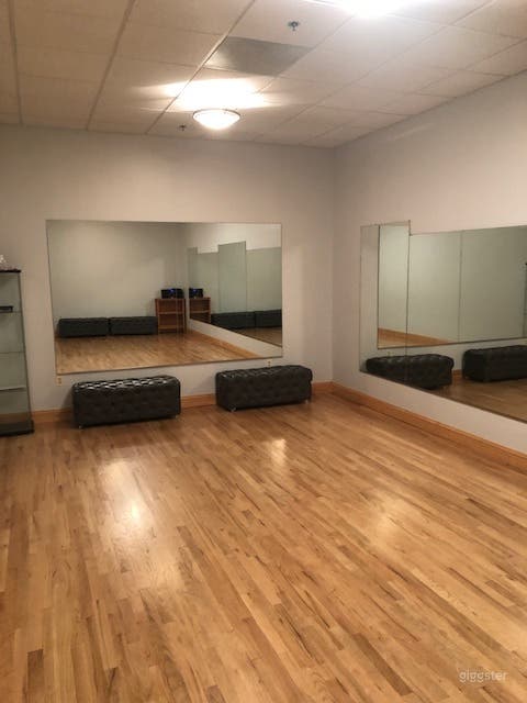 Dance Studio C Photo 4