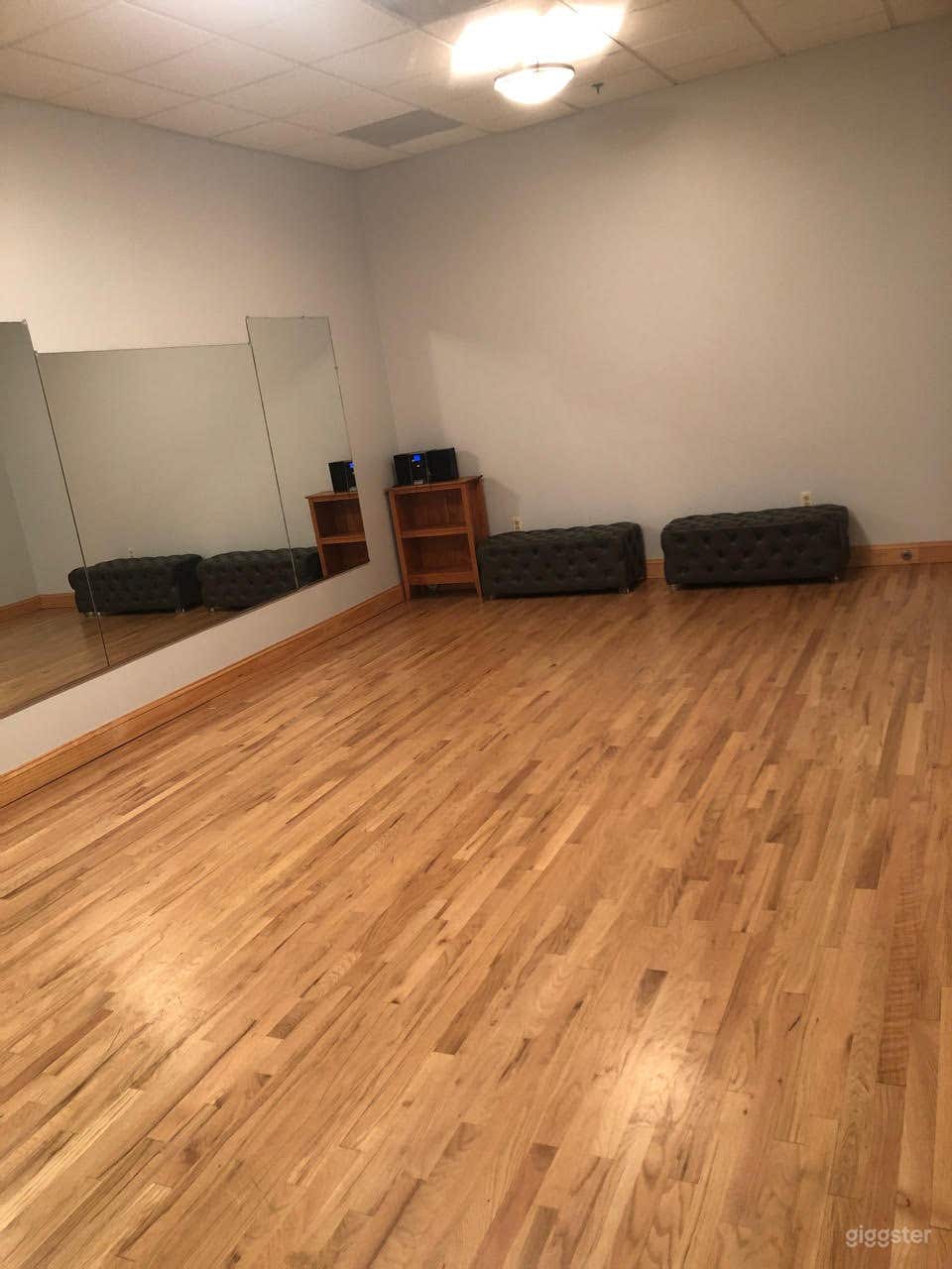 Dance Studio C Photo 3
