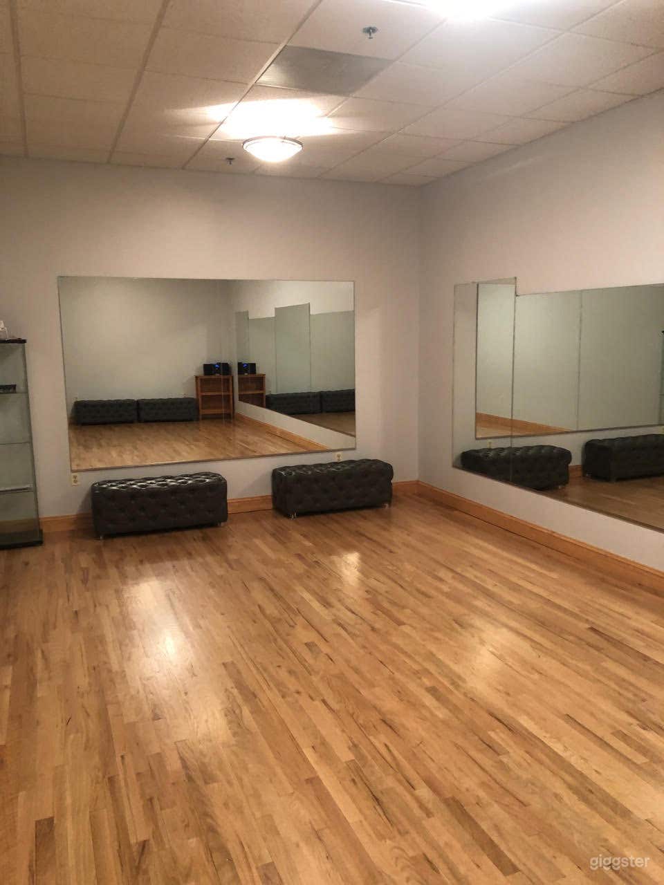 Dance Studio C Photo 2