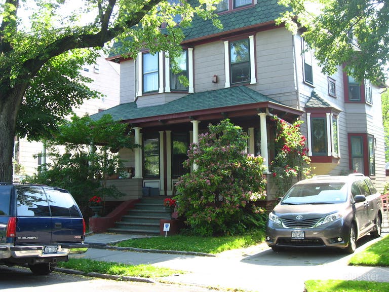  Brooklyn Victorian with bright sunny kitchen 