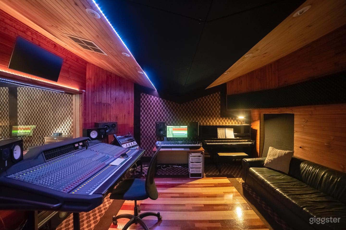 Rhodium Studio Photo 2