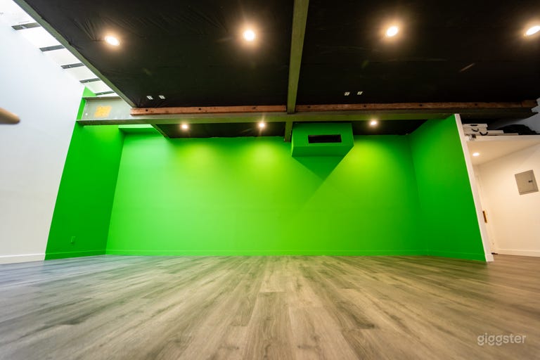  West Hollywood Film & Photo Studio & Stage 