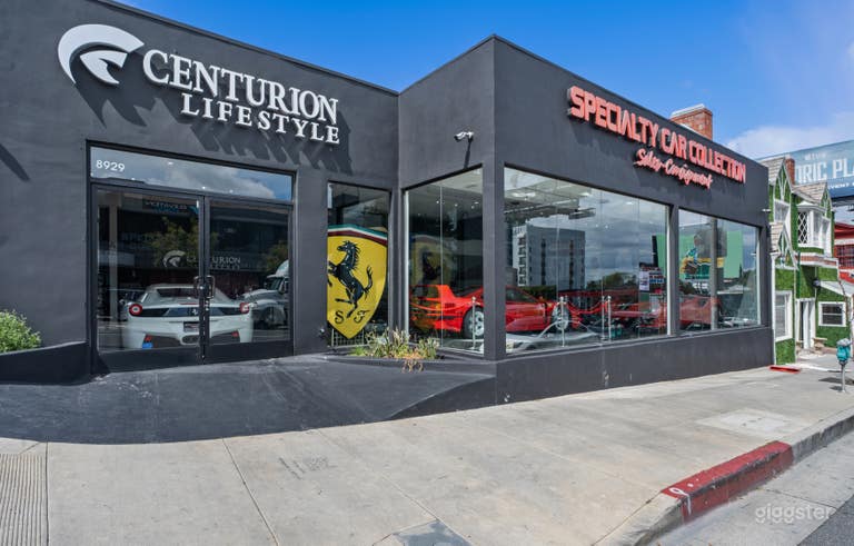  THE SUPERCAR SHOWROOM: A HIGH-OCTANE FILMING HAVEN 