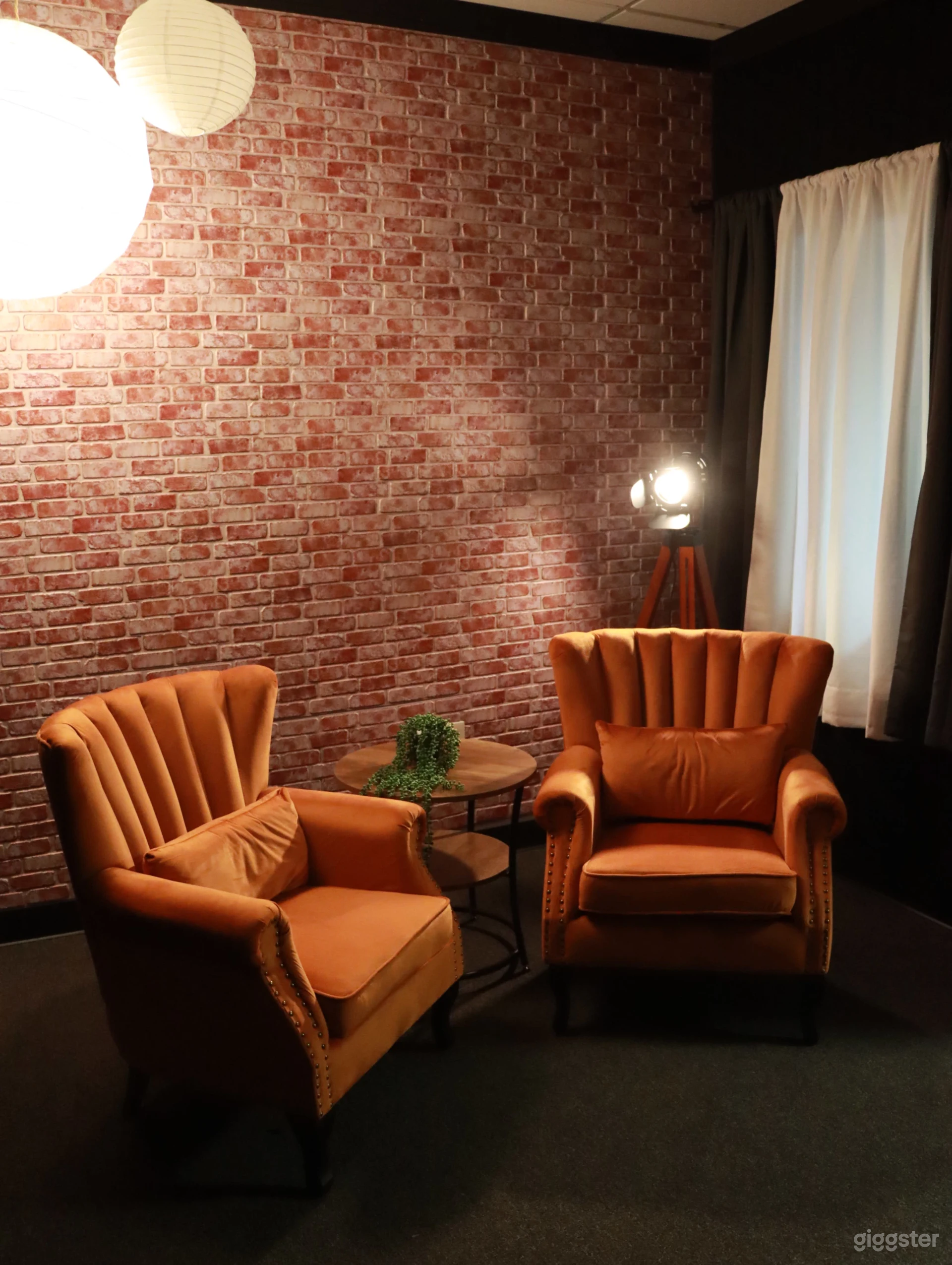 Podcast & Photography Studio in Downtown Claremont Photo 1