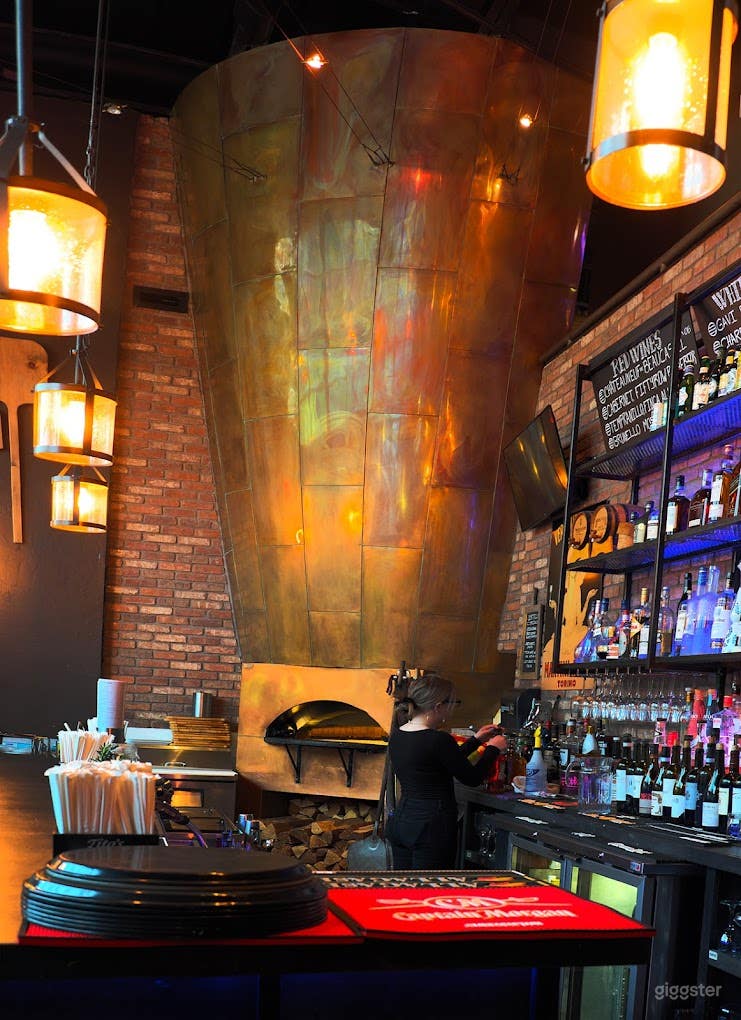 The Bar in Westport Photo 4