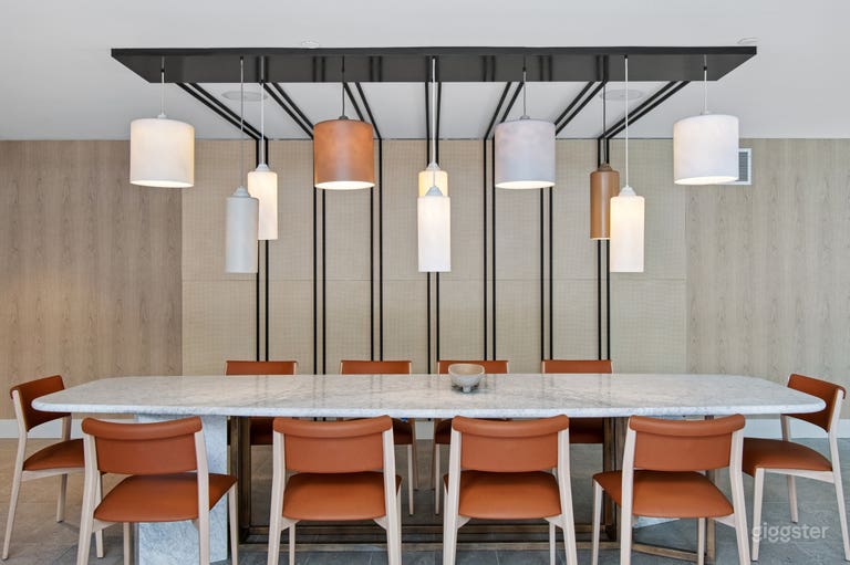  Bright Lounge Space for Meetings in San Francisco 