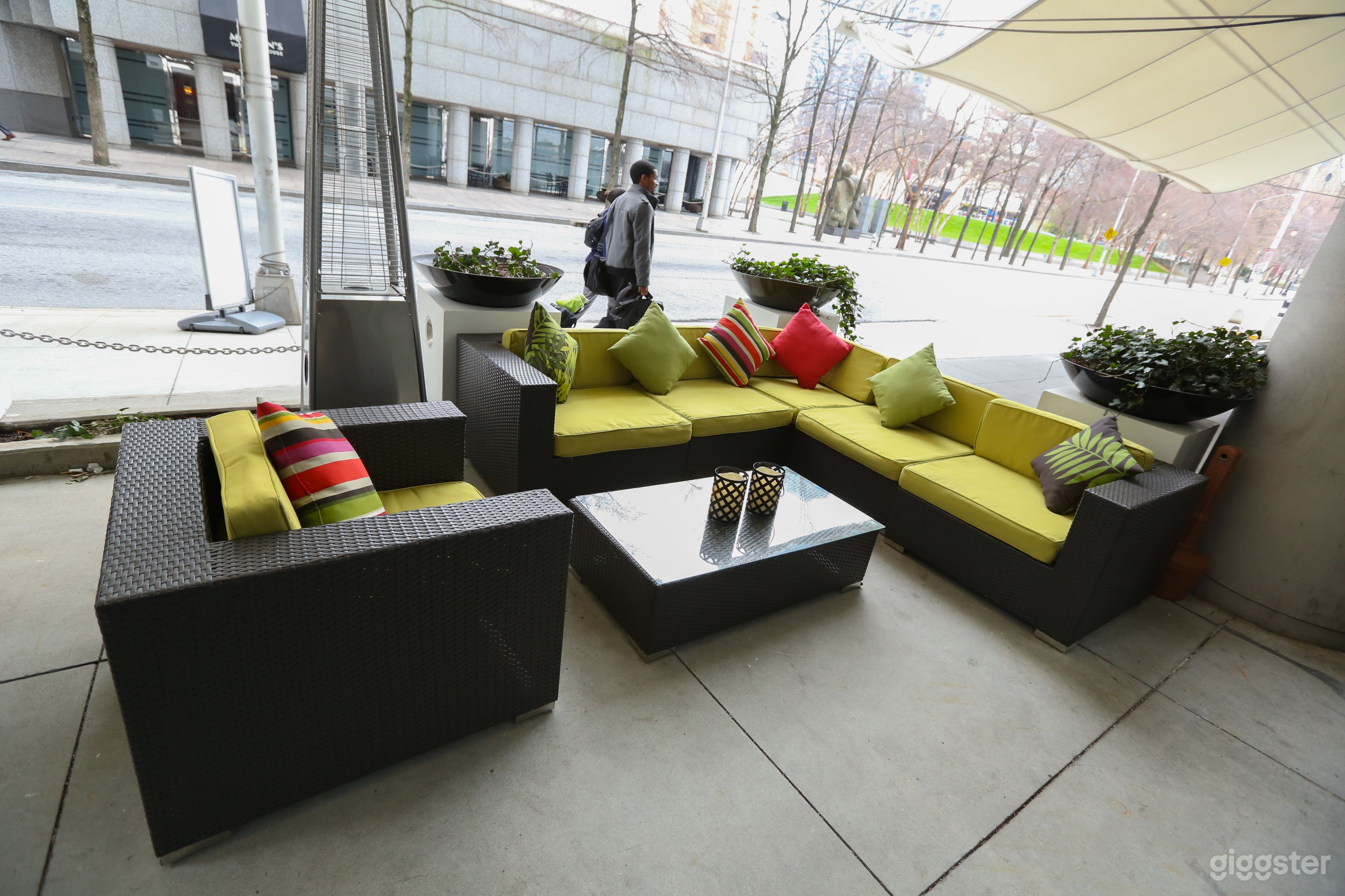 Burgers &amp; Friends Photo 3