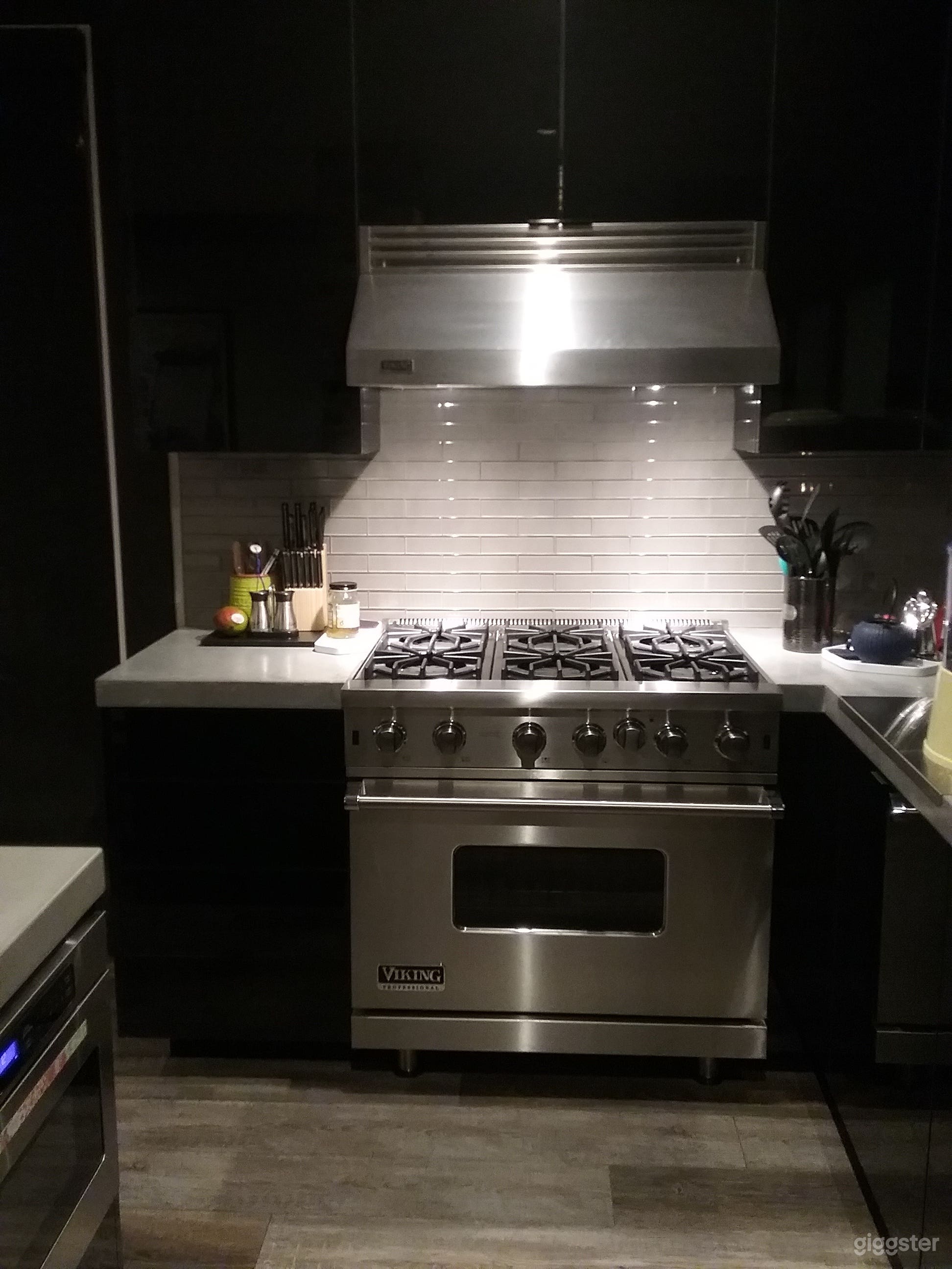 Antique Building and Future Upgrades Condo Photo 4