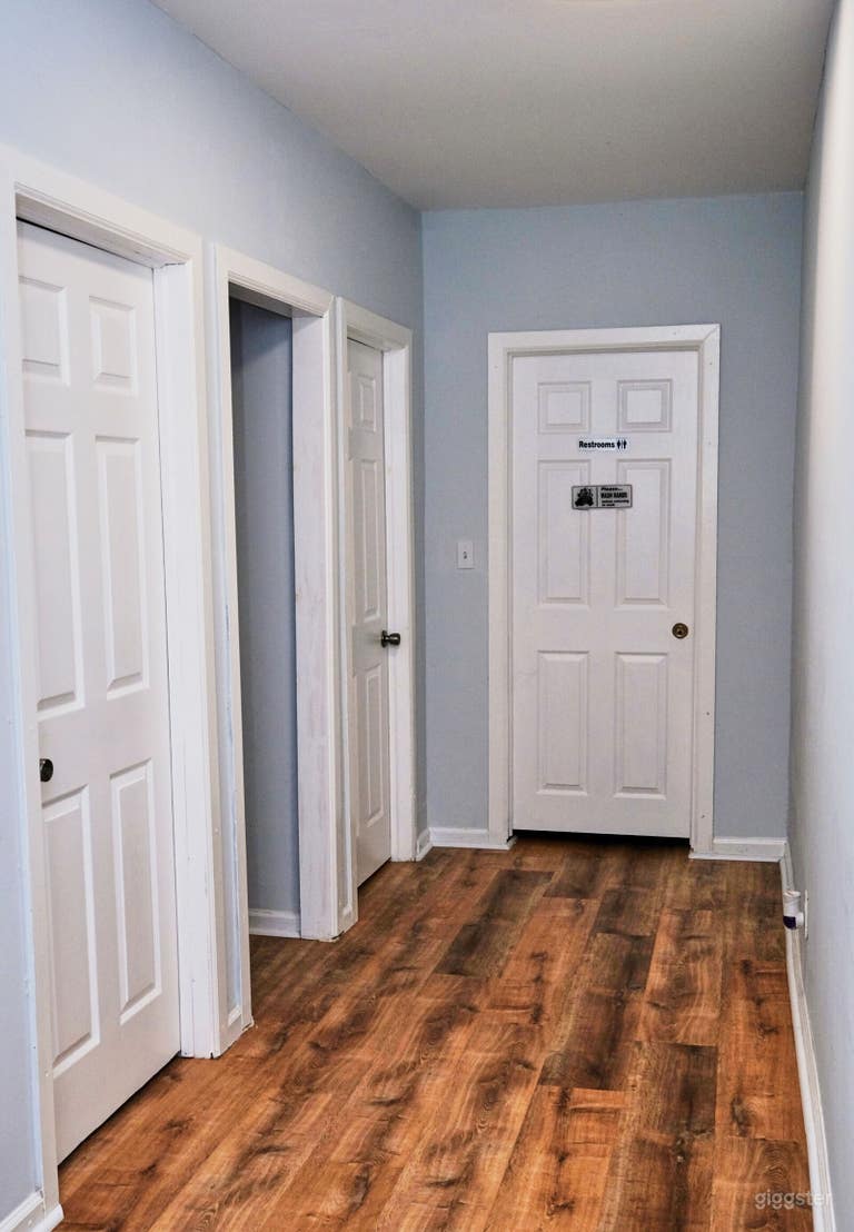  Small Office - Best for Entrepreneur 