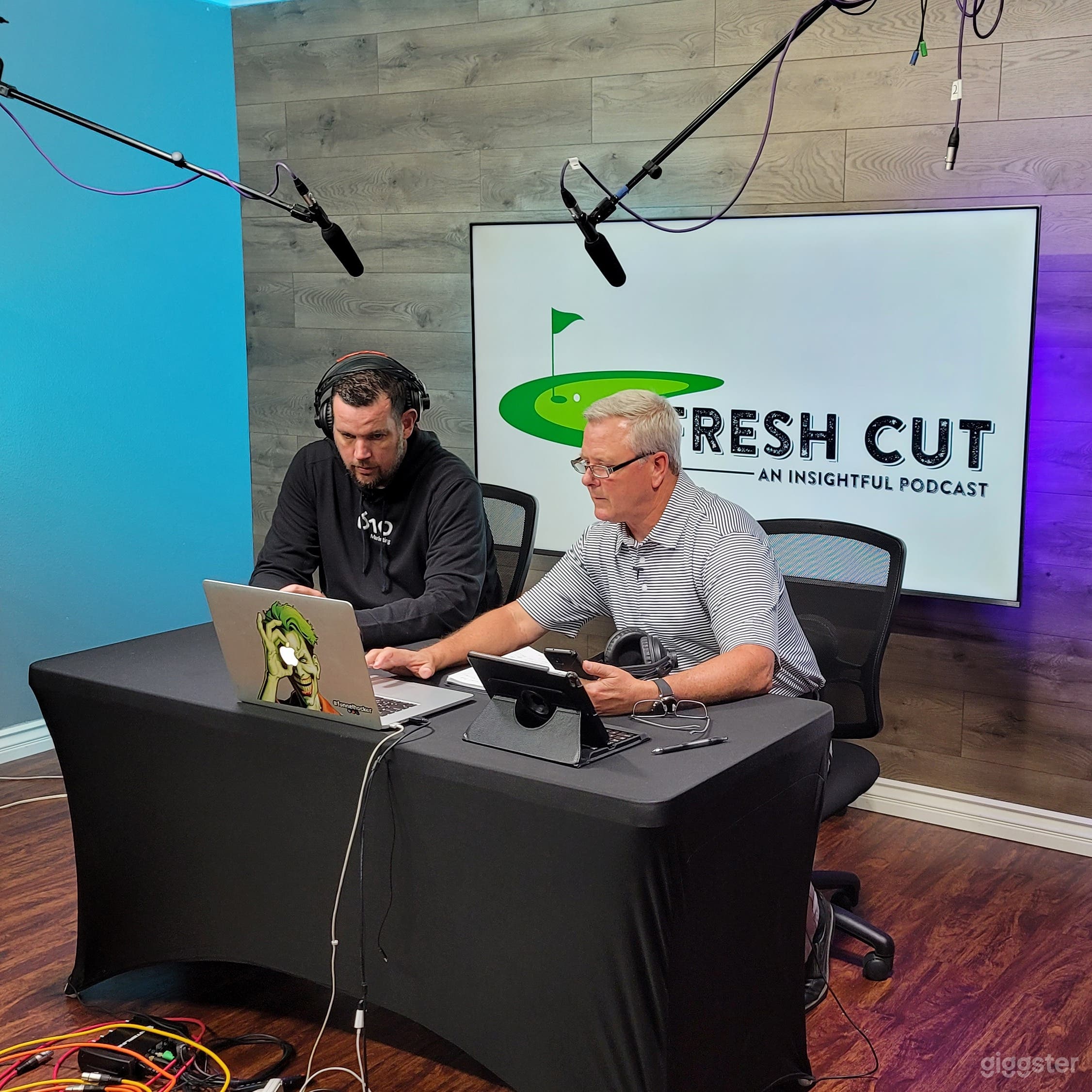 Advanced Podcast Studio Photo 1