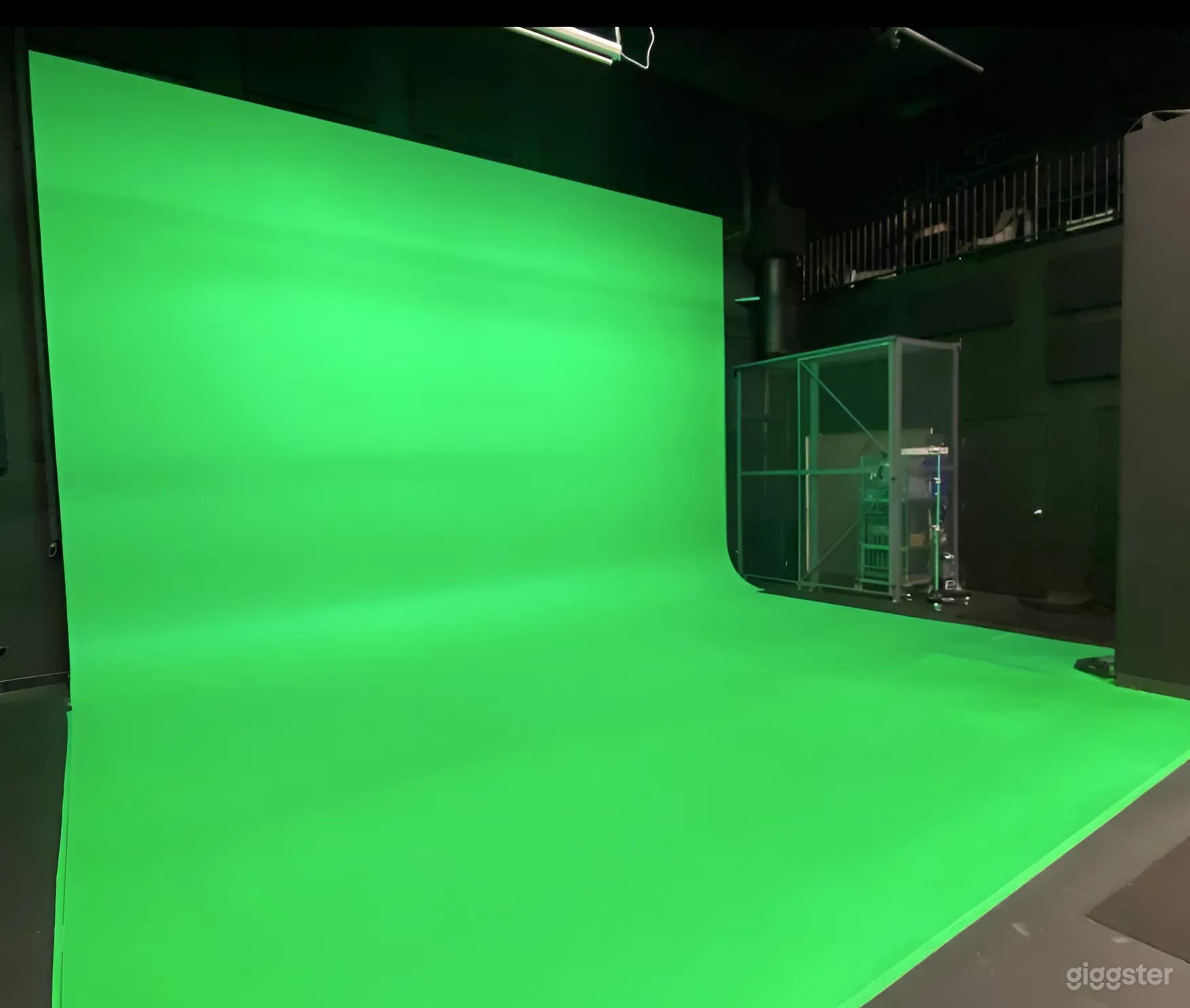 Large Green Screen Studio with Full Amenities in Orange County Photo 4
