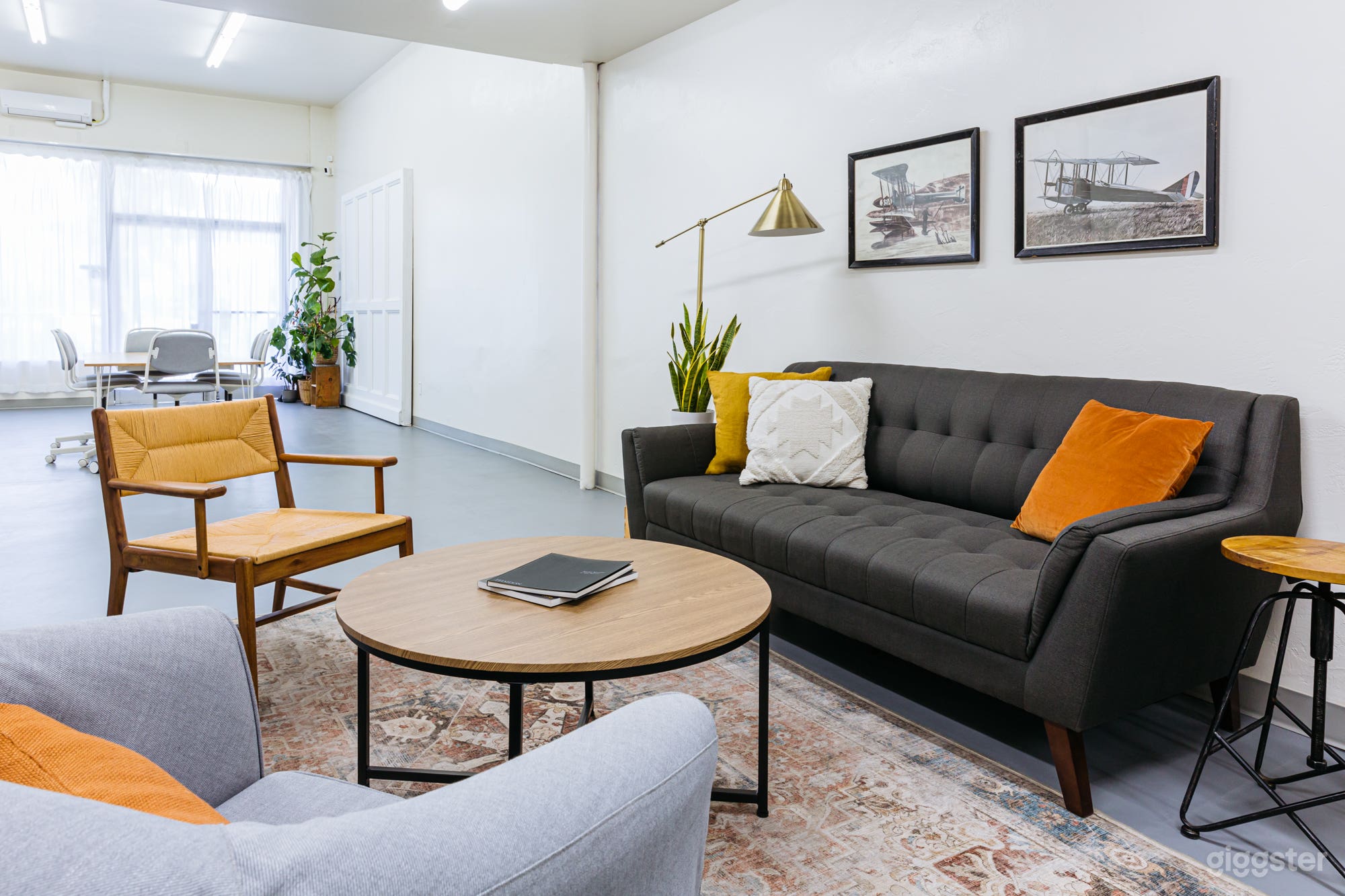 CLIENT LOUNGE: Our client lounge is a comfortable space for your clients to relax and get some work done while you plug away on the shoot. We have high speed Wifi and a 50” 4k TV with Apple Airplay, capable of streaming a live feed from your Mac