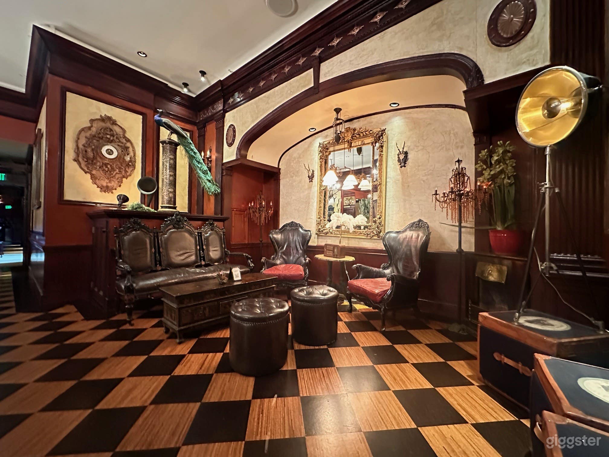 The Noire Lobby Photo 1