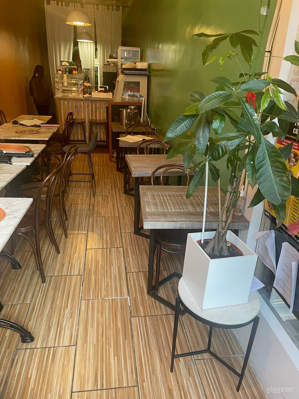 Cozy Cafe Shop Photo 3