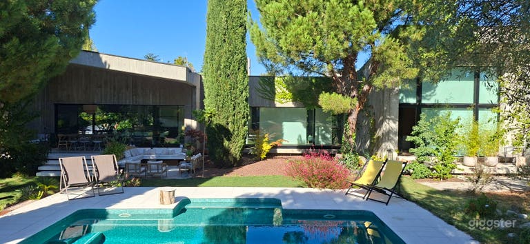  Casa BR5 - Brutalismo Contemporáneo en Torrelodones 