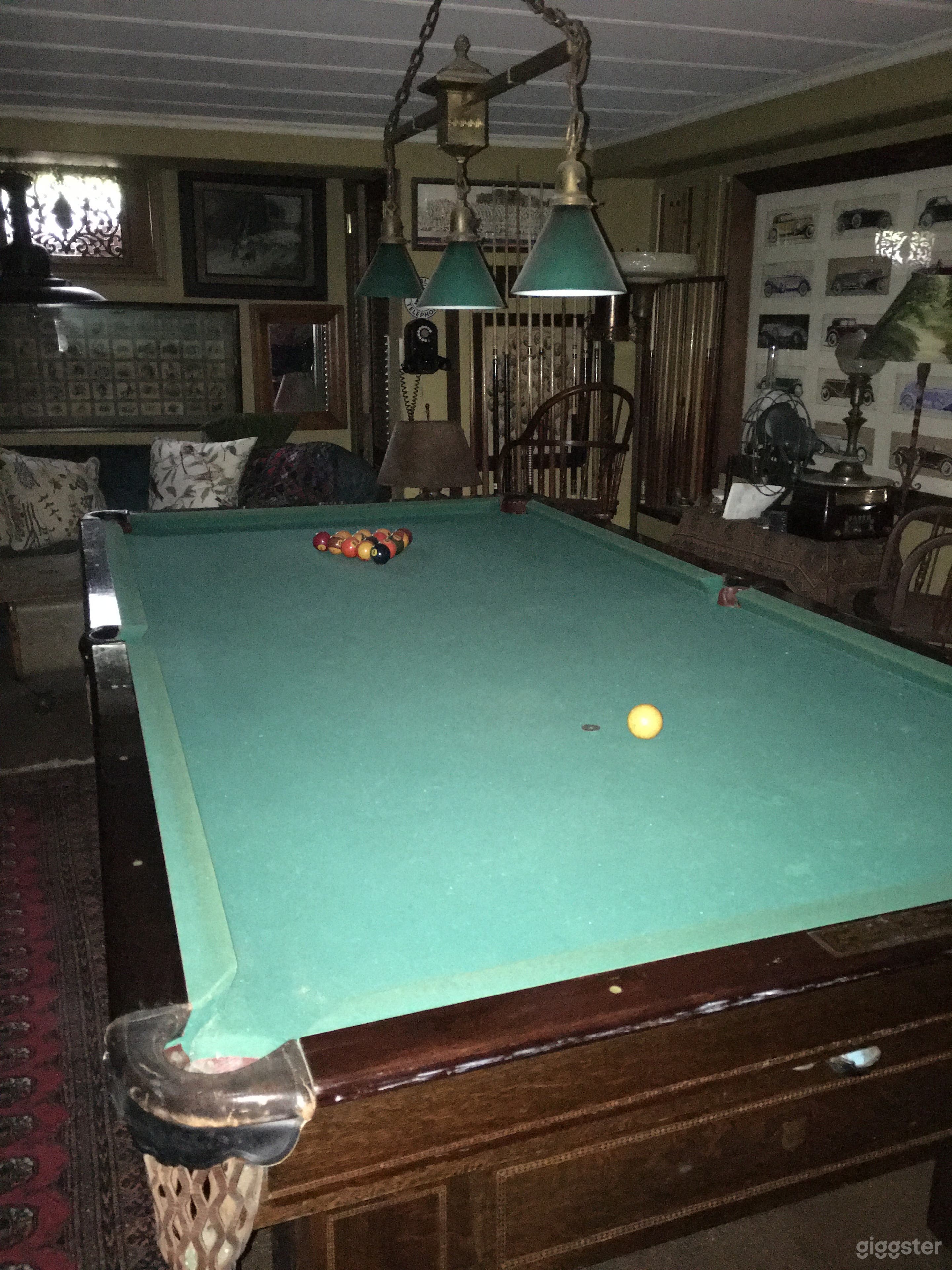Billiards Room Eragone