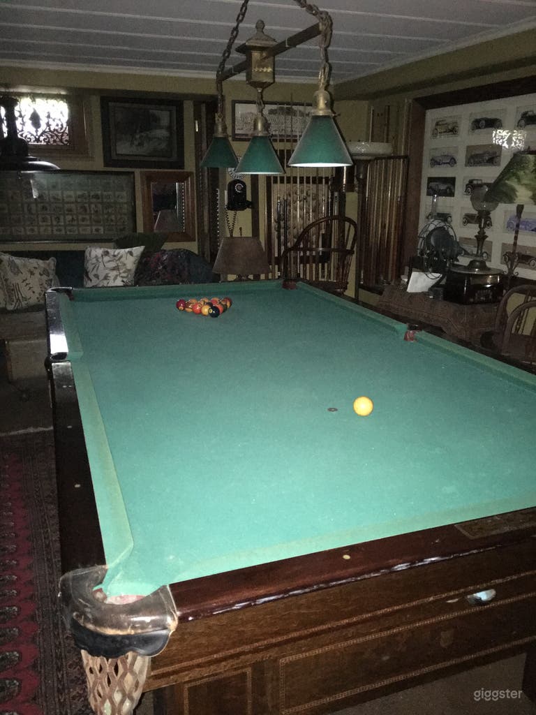 Billiards Room Eragone 