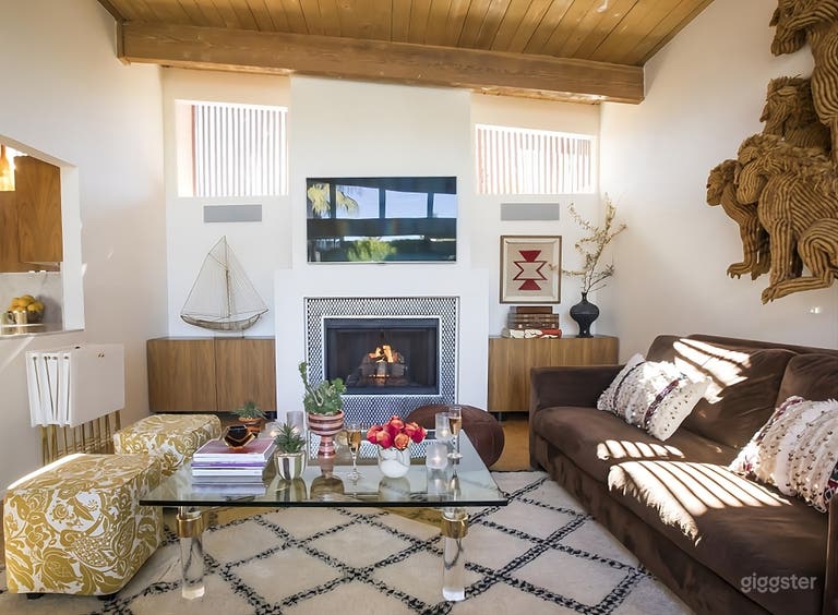  Mid-Century Moroccan-Style Pink Palm Springs House 