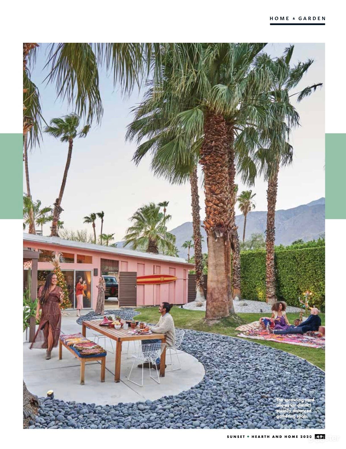 Mid-Century Moroccan-Style Pink Palm Springs House Photo 4