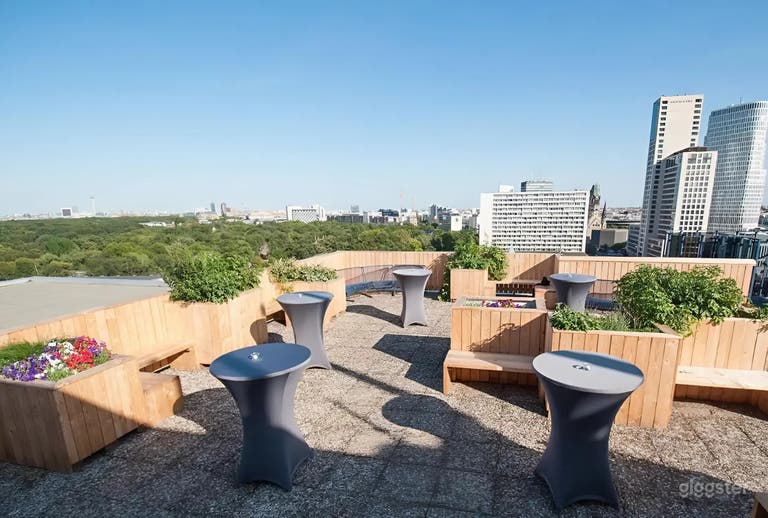  Terrasse sur le toit avec vue panoramique sur la ville 