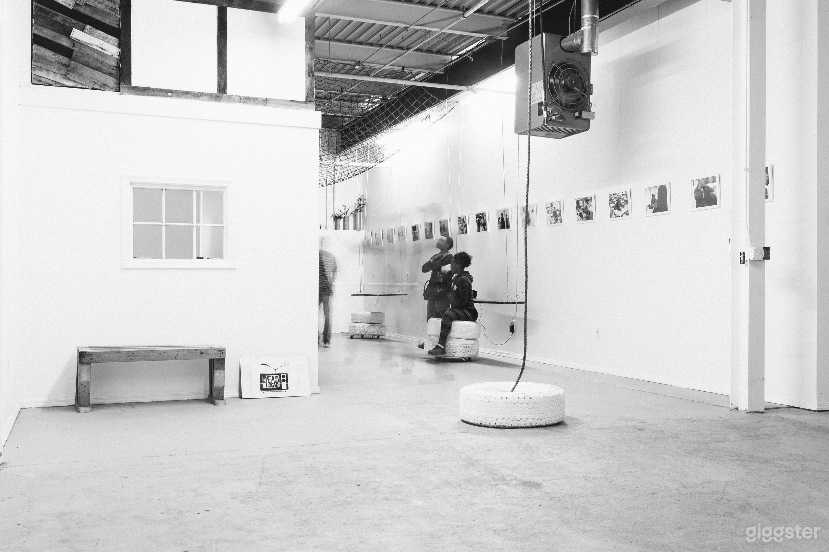 Creative All White Canvas Studio Photo 2