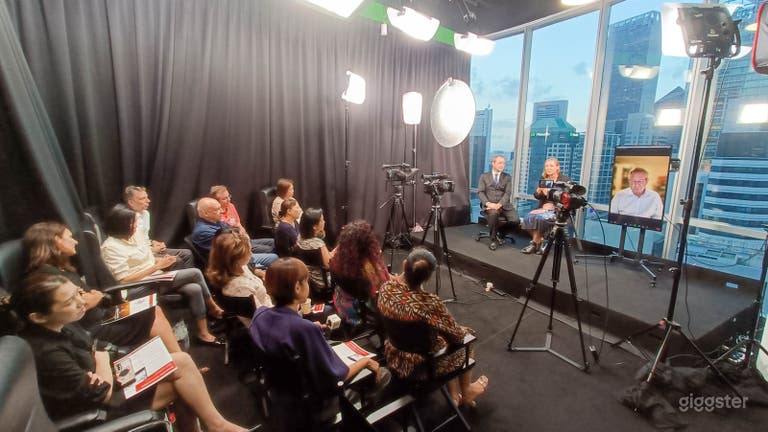  Hybrid webcast event can be hosted 