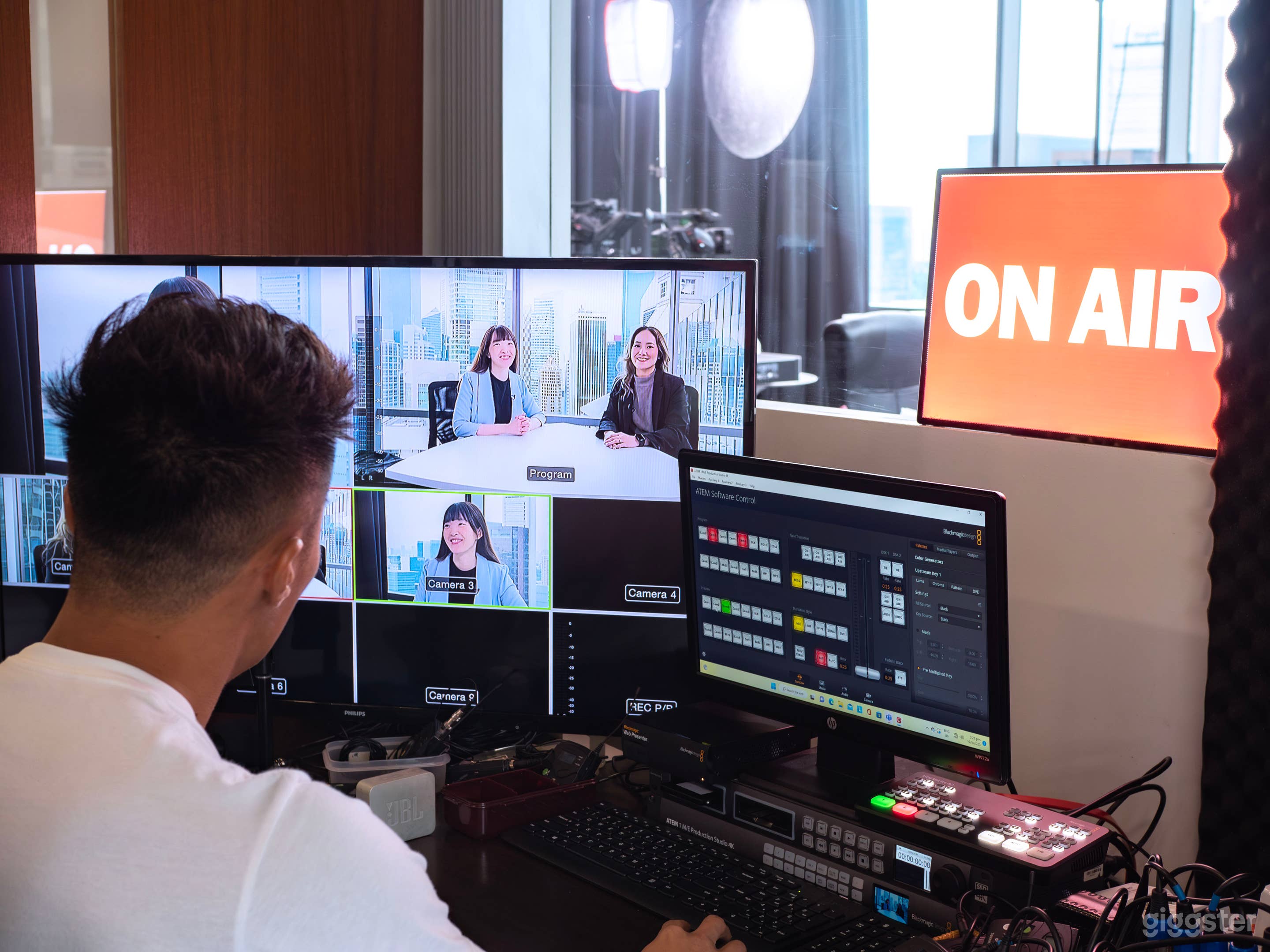 Behind the scene on set recording available