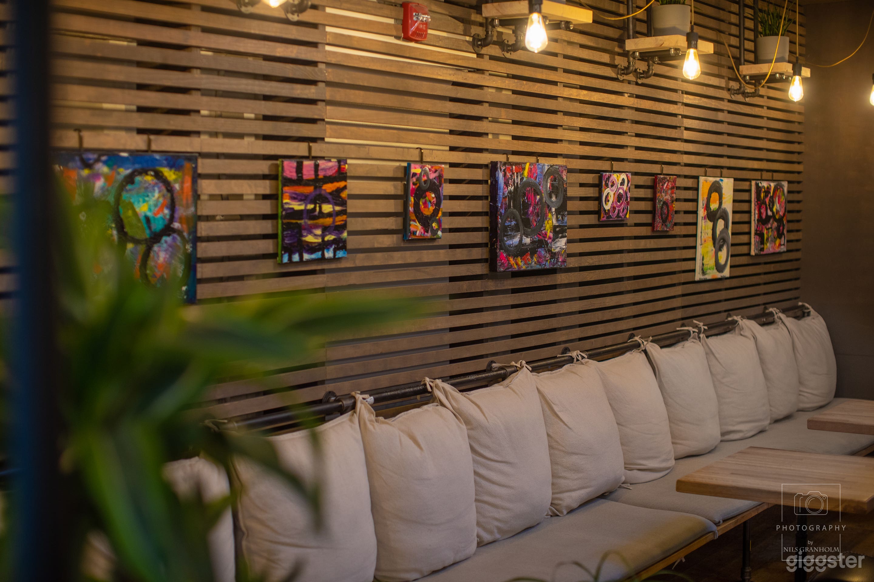 Cozy Nook Setting in Arlington (Curate Your Art) Photo 1