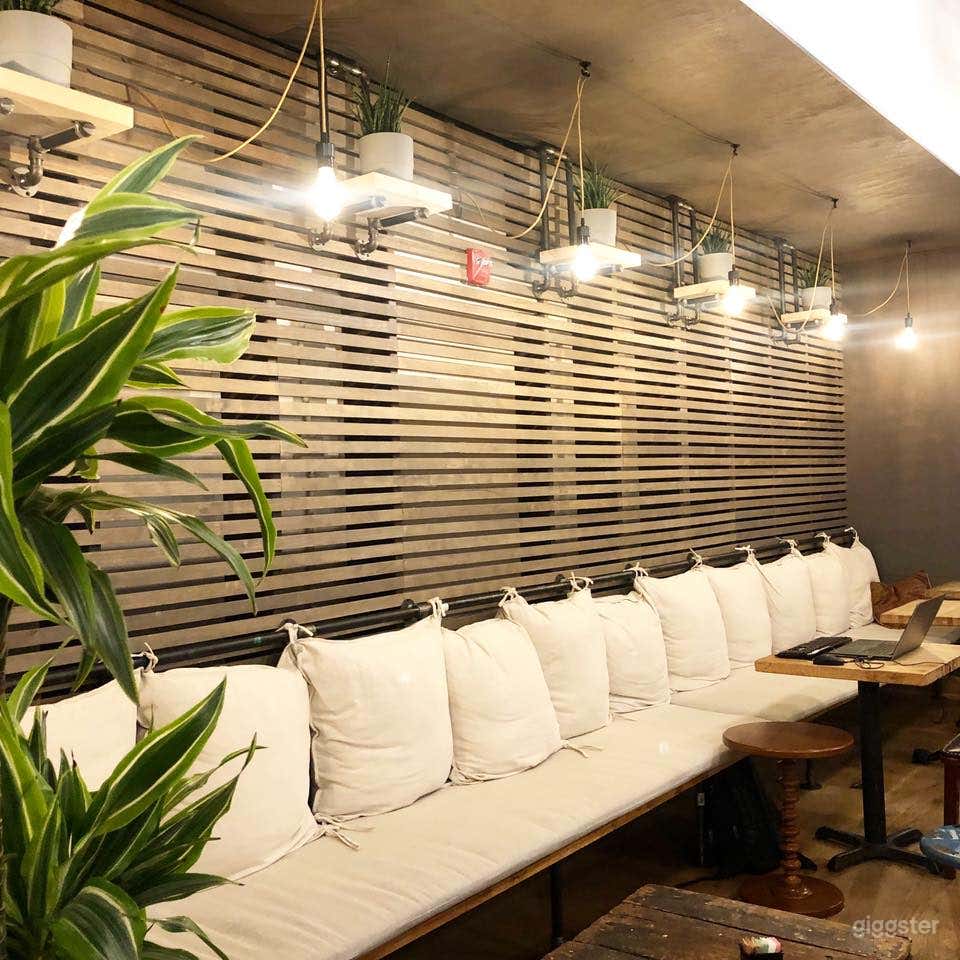 Cozy Nook Setting in Arlington (Curate Your Art) Photo 2