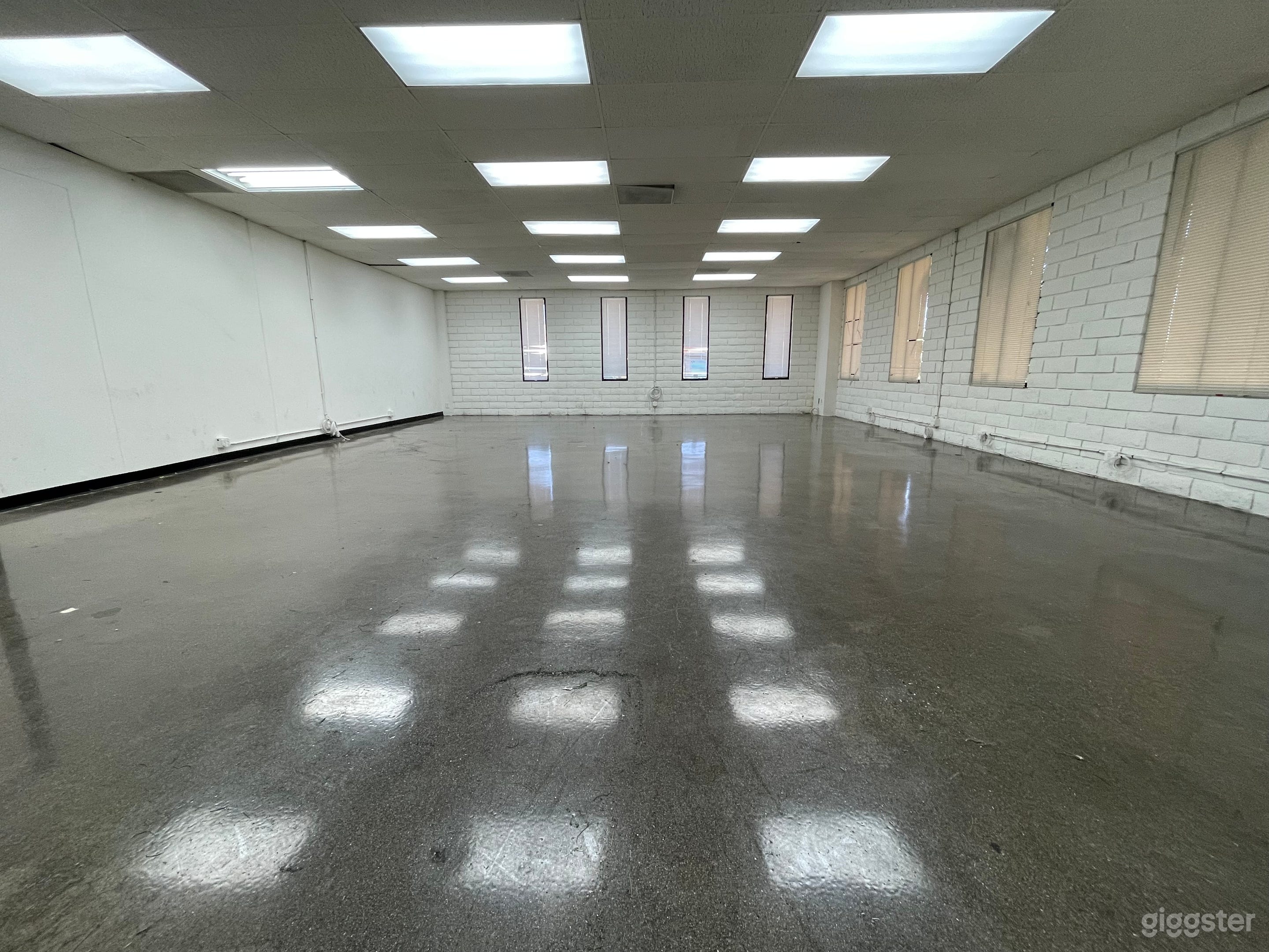 Office Space / Batting Cage Photo 1