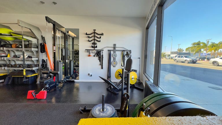  Boutique Fitness studio 