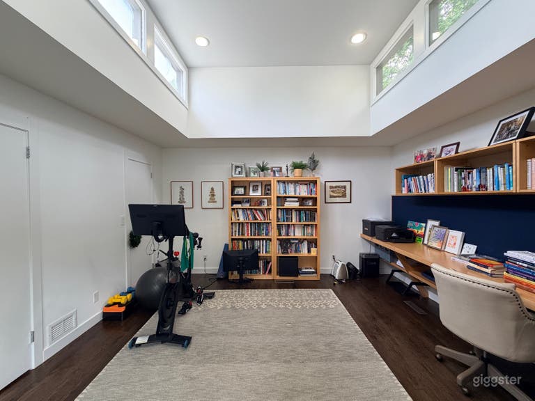  Casa elegante Montclair Mid-Century Modern con piscina! 
