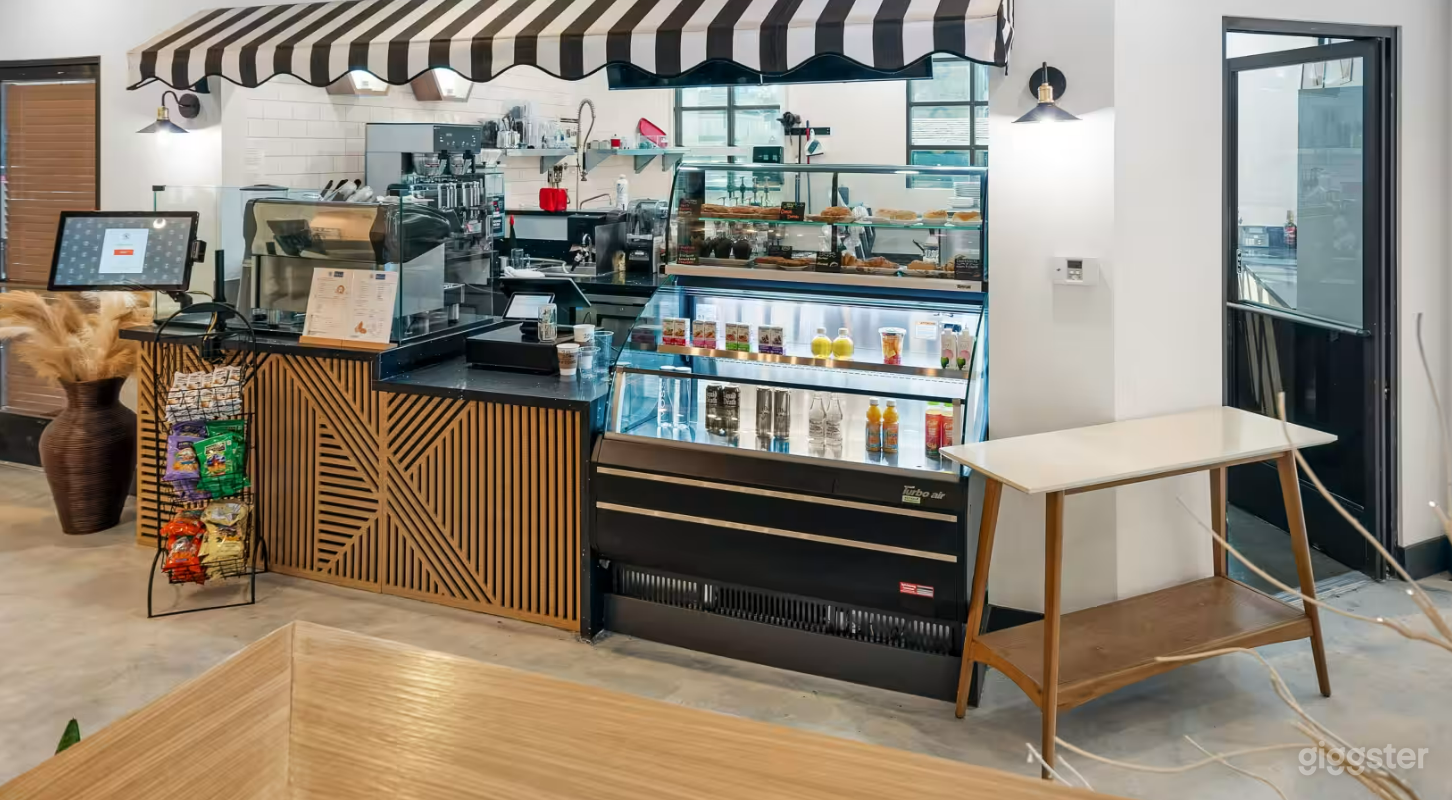 The coffee shop Photo 2