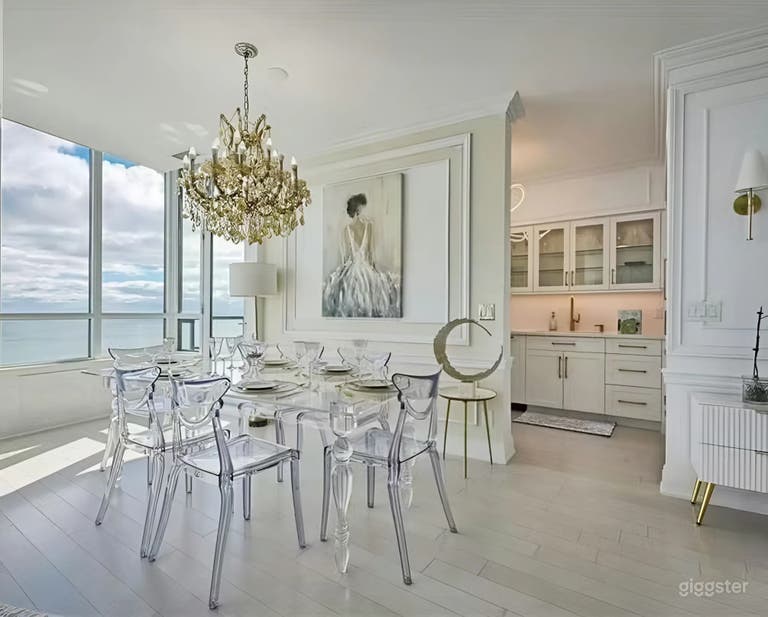  Condo Penthouse avec Vue sur la Ville 