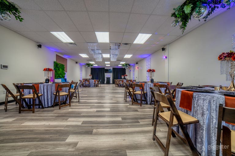  The Sky Room- Urban Meets Rustic Chic 