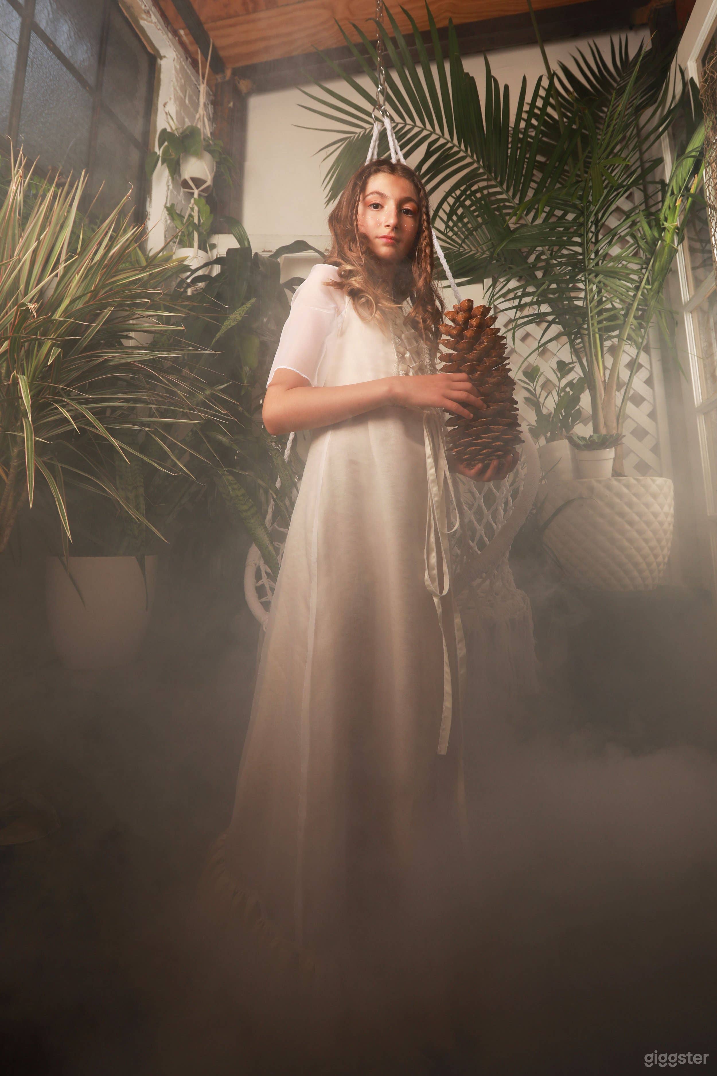 Green Room - East Hollywood Studio Photo 3