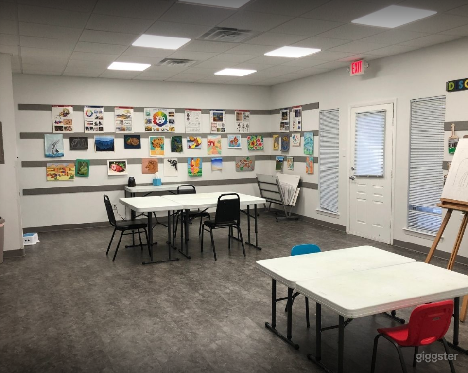 Fun and Colorful Art School in SW Austin Photo 1