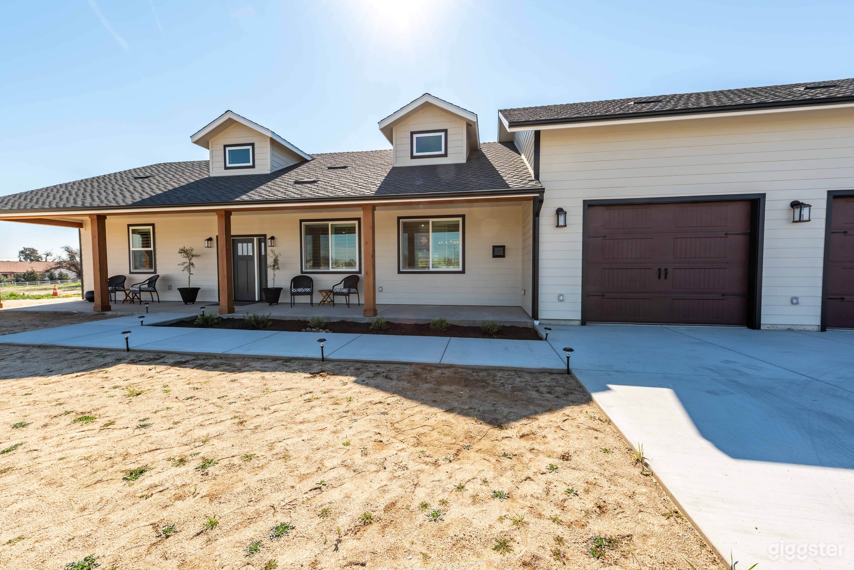 Memory M'Acres Photo 1