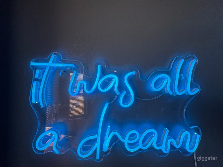  Sunny + Beautiful Bronzeville Brownstone  