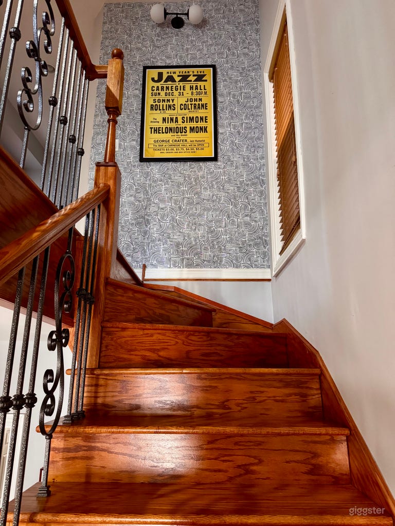  Sunny + Beautiful Bronzeville Brownstone  