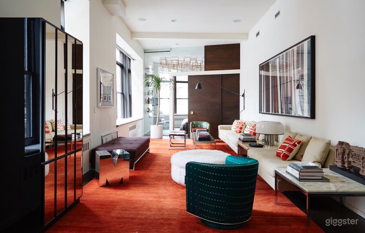 Modern Apartment With Red Interior Accents Photo 1