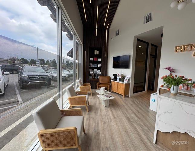 Doctor Rent Shop Luxury medical doctor office | Rent this location on Giggster