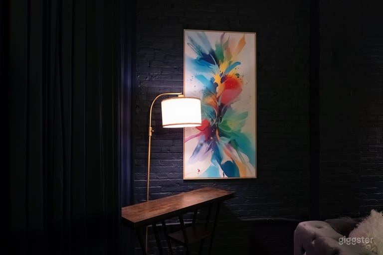  Moody Podcast & Interview Talk Show Set 